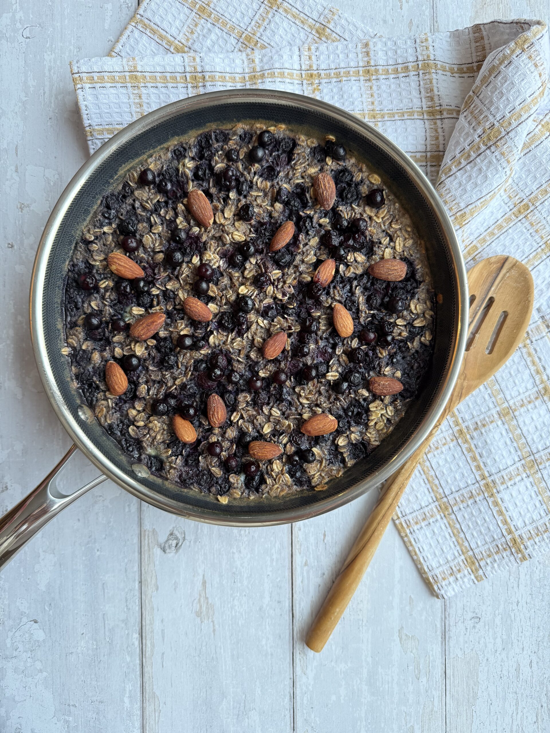 Wild Blueberry Oatmeal Skillet  Picture